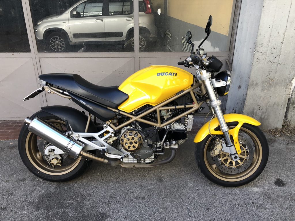Přebírám Ducati Monster 900 ie